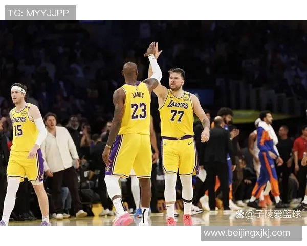 湖人对勇士精彩对决12月19日直播时间和观看方式全解析