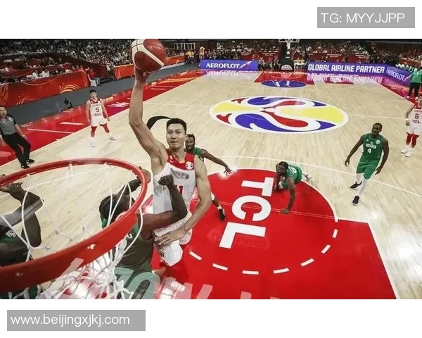 易建联的篮球传奇之路:从少年天才到国家队核心的奋斗故事 易建联的篮球传奇之路:从少年天才到国家队核心的奋斗故事