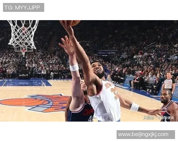 快船与尼克斯2019年对决回顾：精彩瞬间与球员表现分析